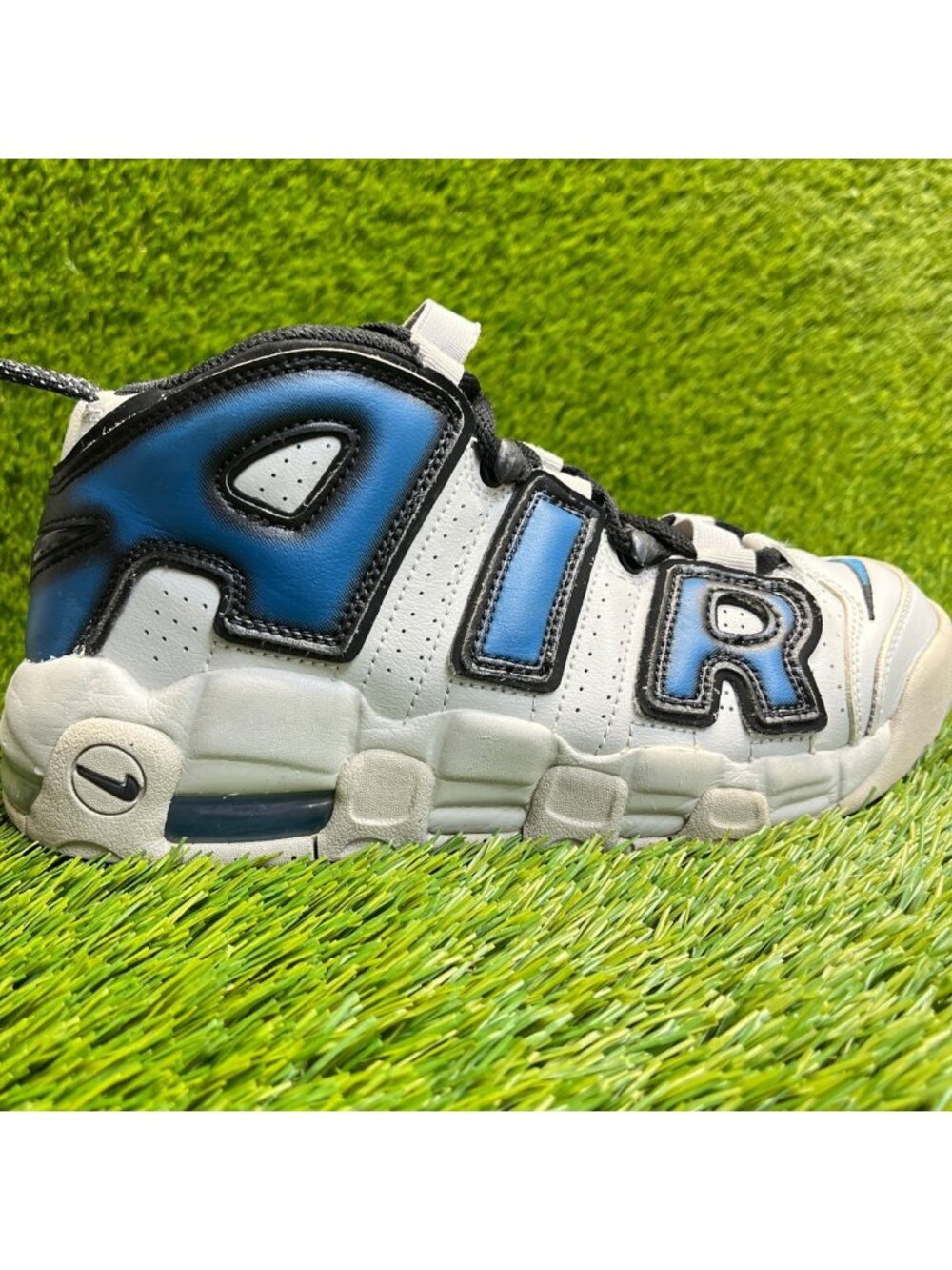 Nike Air More Uptempo '96 Mid Boys Size 6Y Gray Blue‎ Athletic Shoes Sneakers